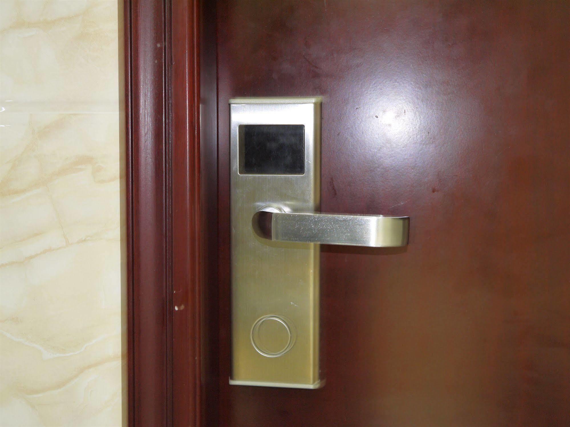 New Fortunate Guest House Χονγκ Κονγκ Εξωτερικό φωτογραφία